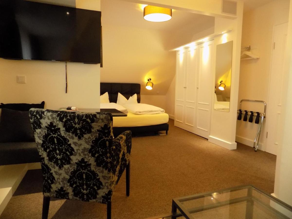 Hotel Strandhoern Wenningstedt-Braderup ภายนอก รูปภาพ